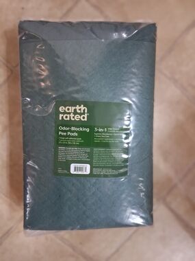 Earth Rated Odor-Blocking Large Pet Pee Pads Self Adhesive Dark Green